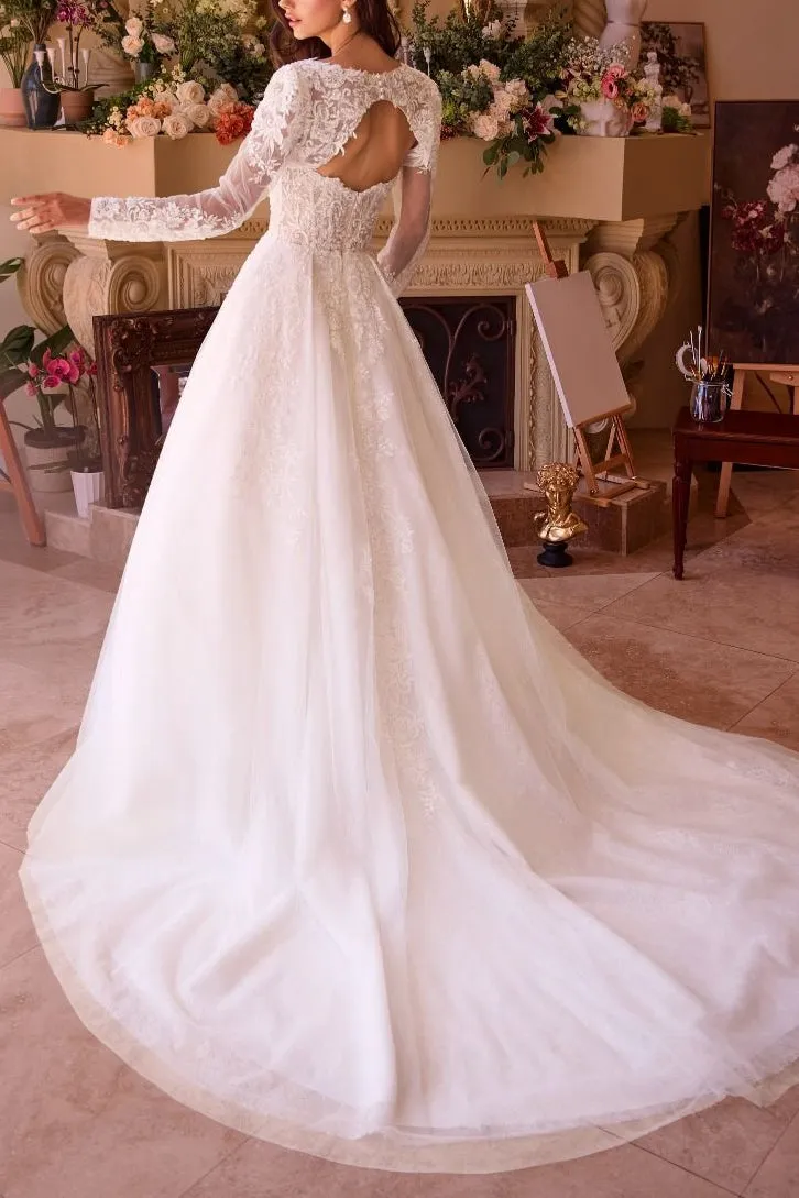 Beatrix | Strapless Tulle Wedding Gown w/ Bolero