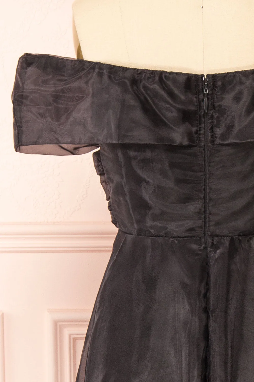 Holly Black | Off-Shoulder Organza Midi Dress