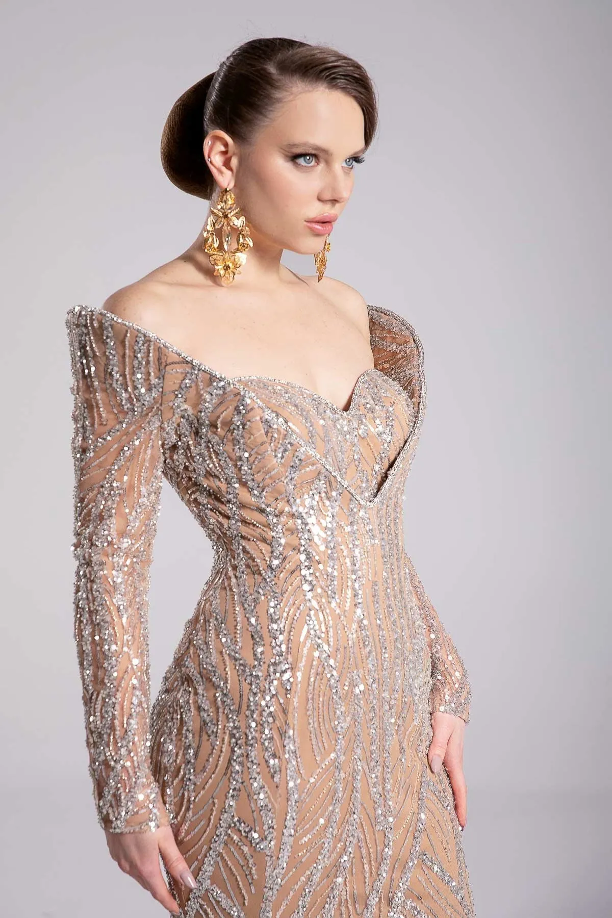 MNM Couture F02900