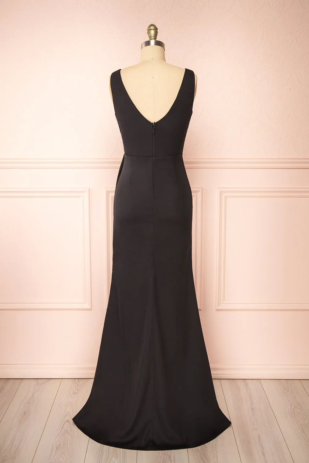 Serilda | Maxi Black Dress w/ Slit