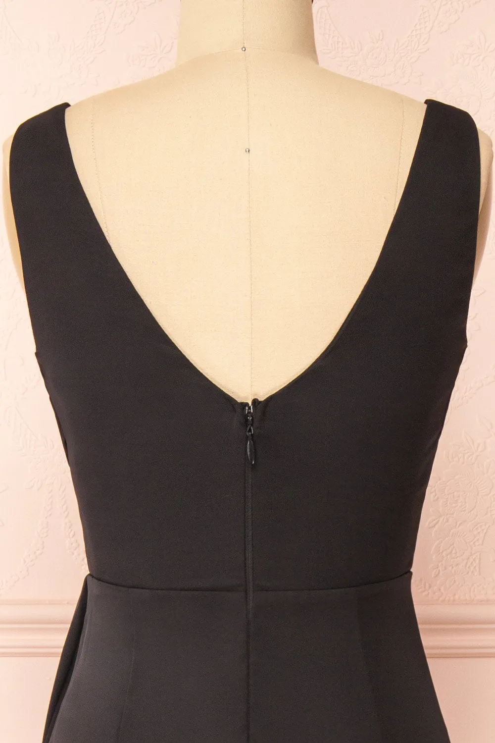 Serilda | Maxi Black Dress w/ Slit