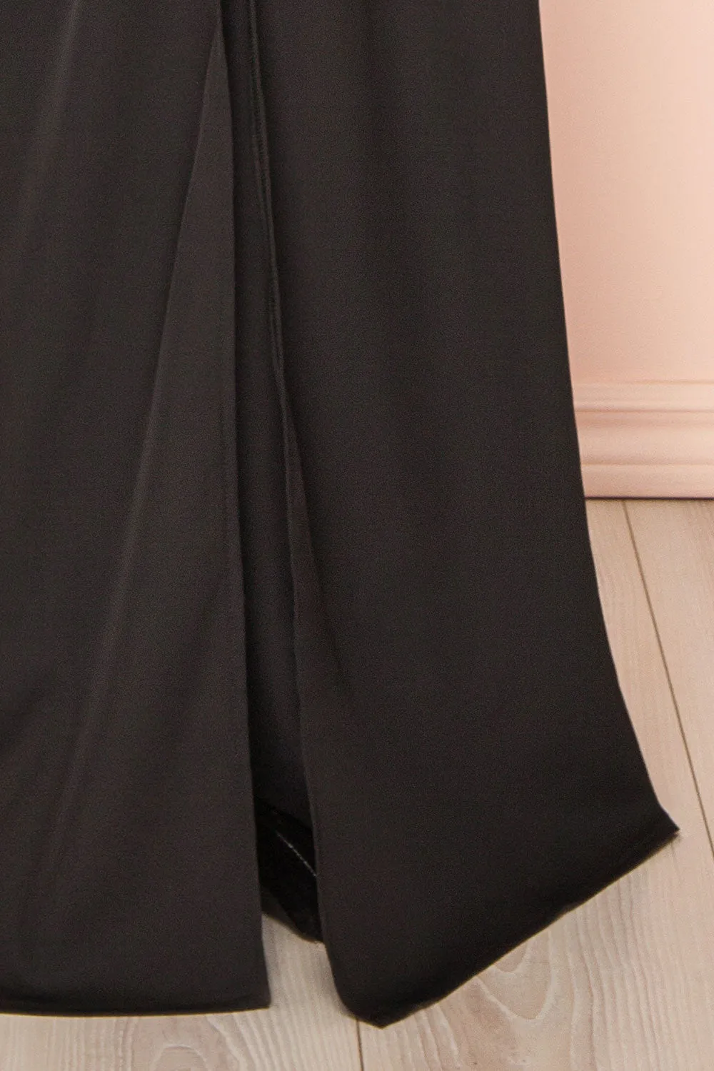 Serilda | Maxi Black Dress w/ Slit