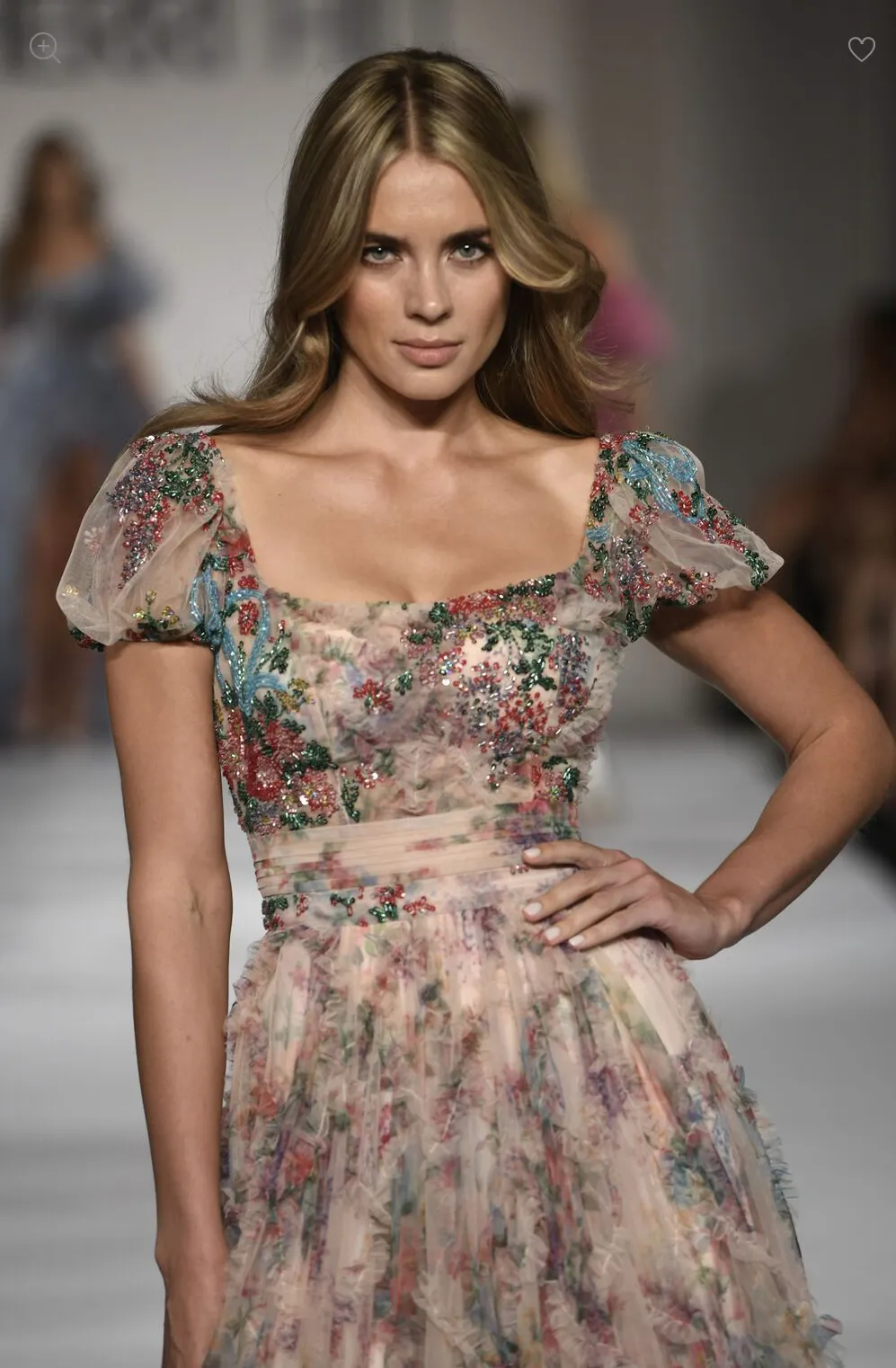 SHERRI HILL 55560
